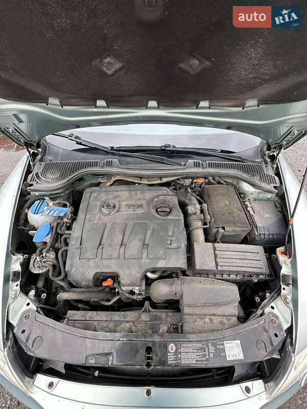 Универсал Skoda Octavia 2010 в Белогородке