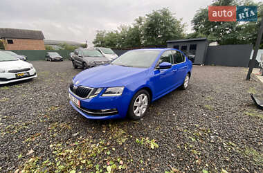 Лифтбек Skoda Octavia 2019 в Мукачево