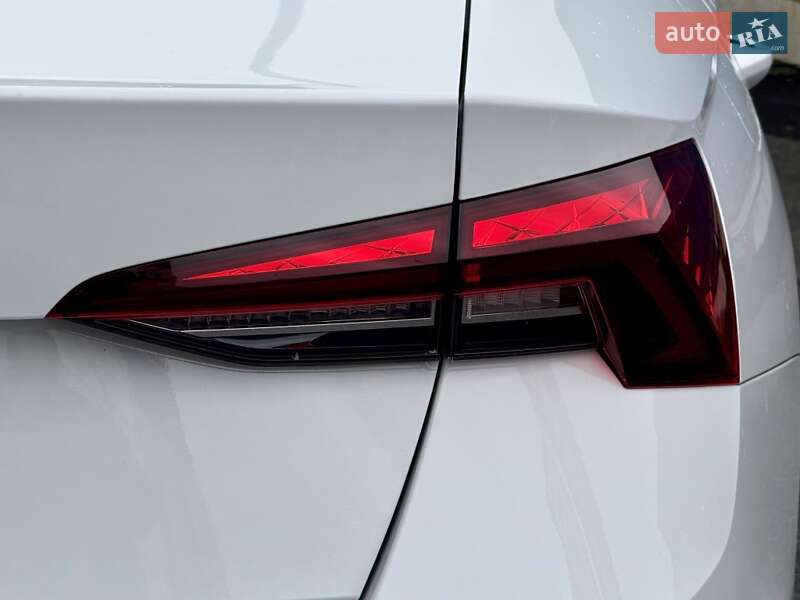 Лифтбек Skoda Octavia 2021 в Киеве