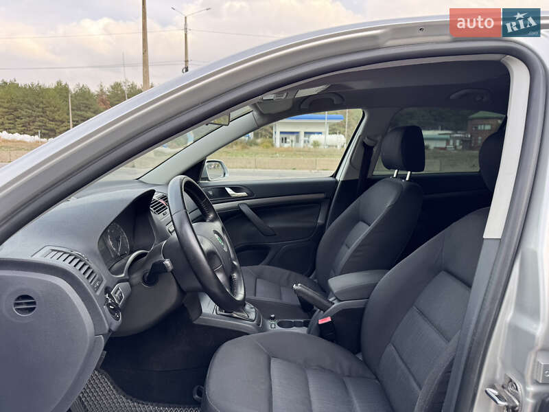 Ліфтбек Skoda Octavia 2005 в Кам'янському