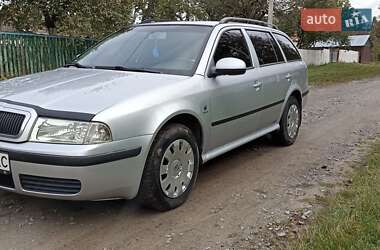 Универсал Skoda Octavia 2009 в 
