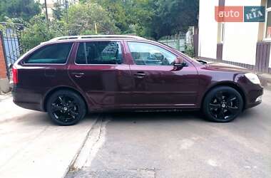 Универсал Skoda Octavia 2009 в 
