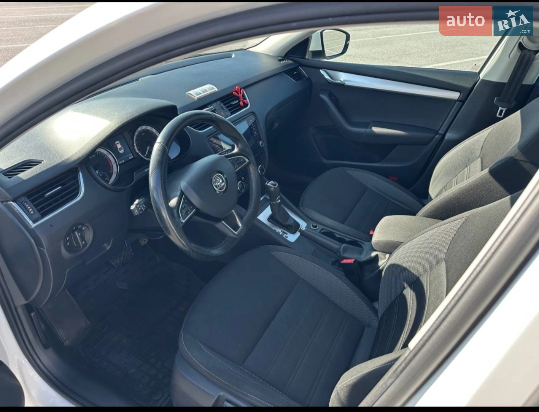 2018 Skoda Octavia - мініатюра 10
