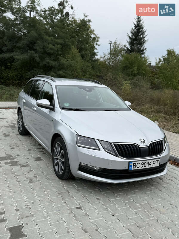 Универсал Skoda Octavia 2019 в Стрые фото Универсал Skoda Octavia 2019 в Стрые