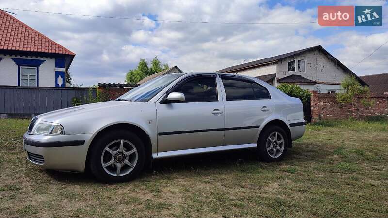 Лифтбек Skoda Octavia 2006 в Киеве
