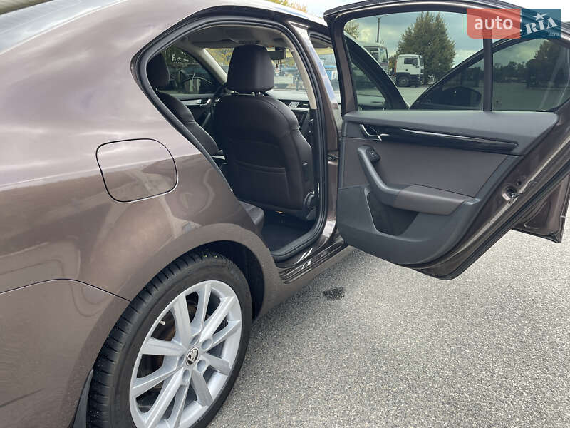 Ліфтбек Skoda Octavia 2016 в Дніпрі