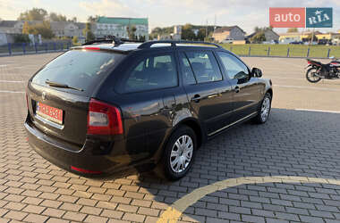 Универсал Skoda Octavia 2010 в 
