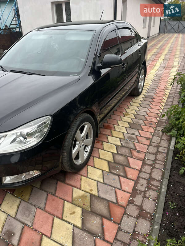 Лифтбек Skoda Octavia 2012 в Тальном