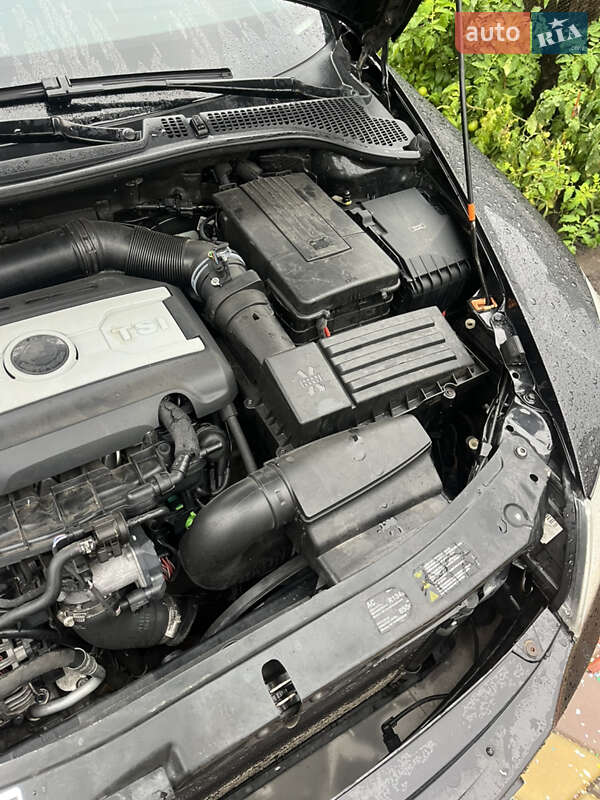 Лифтбек Skoda Octavia 2012 в Тальном