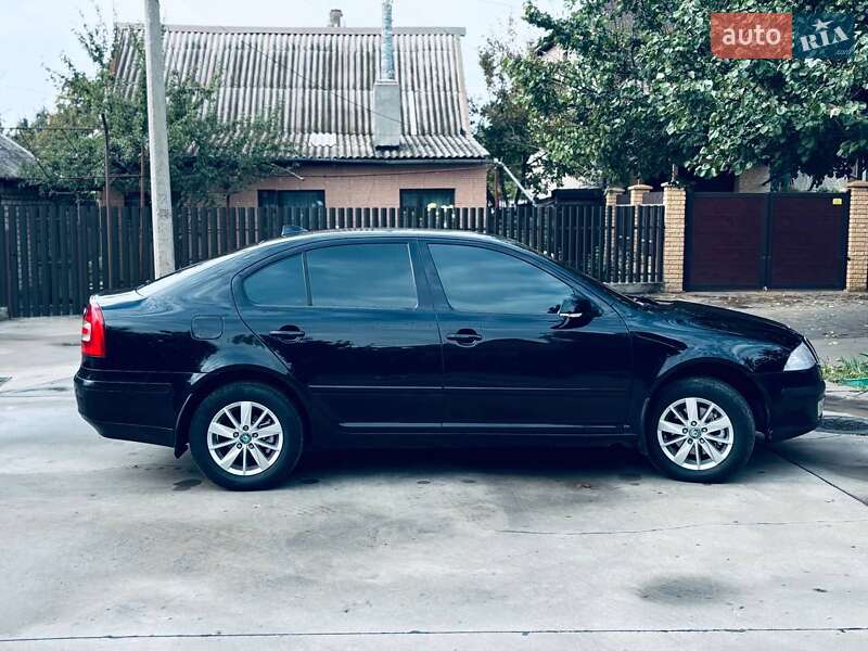 Лифтбек Skoda Octavia 2006 в Кривом Роге