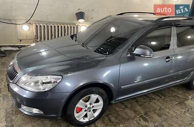 Универсал Skoda Octavia 2011 в 