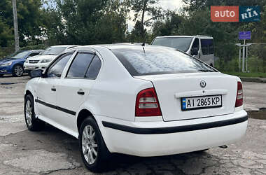 Лифтбек Skoda Octavia 2002 в 