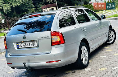 Универсал Skoda Octavia 2011 в 