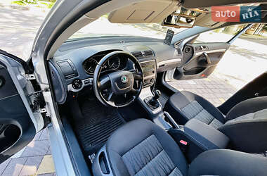Универсал Skoda Octavia 2011 в 