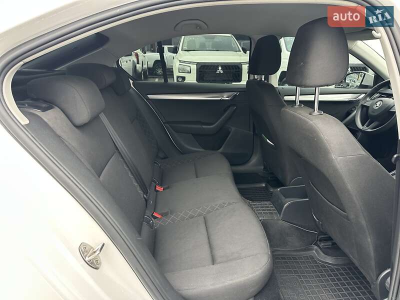 Лифтбек Skoda Octavia 2018 в Киеве
