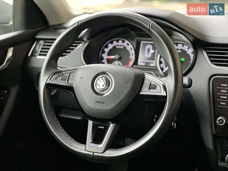 Универсал Skoda Octavia 2019 в Ивано-Франковске