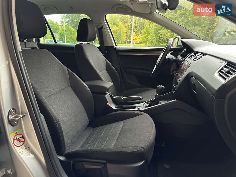 Универсал Skoda Octavia 2019 в Ивано-Франковске