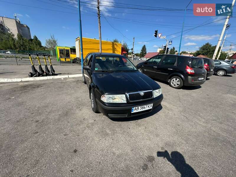 Универсал Skoda Octavia 2003 в Виннице