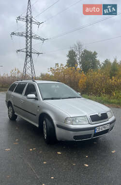 Универсал Skoda Octavia 2002 в Соснице