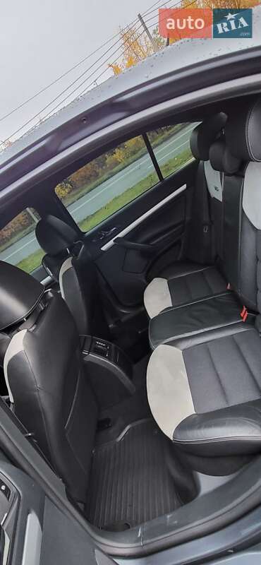 Лифтбек Skoda Octavia 2011 в Полтаве фото 23 Лифтбек Skoda Octavia 2011 в Полтаве