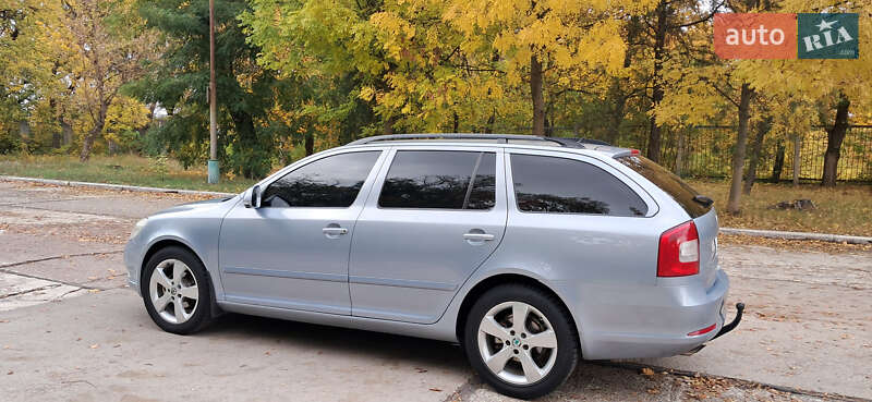 Универсал Skoda Octavia 2010 в Желтых Водах