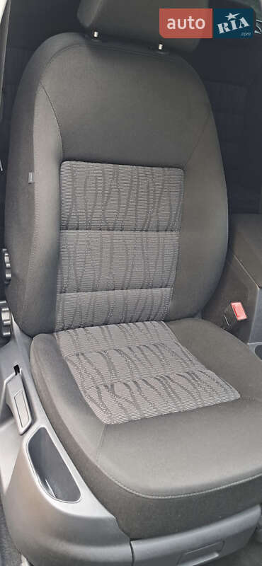Универсал Skoda Octavia 2010 в Желтых Водах