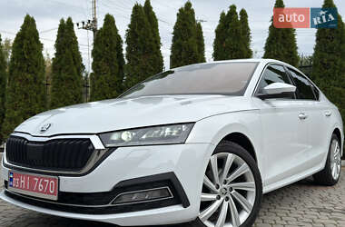 Лифтбек Skoda Octavia 2021 в 
