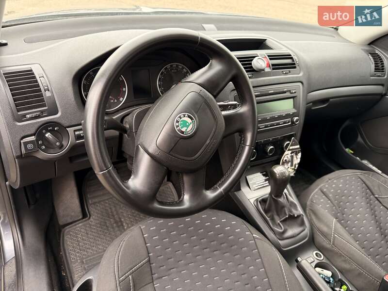 Ліфтбек Skoda Octavia 2011 в Одесі фото 12 Ліфтбек Skoda Octavia 2011 в Одесі