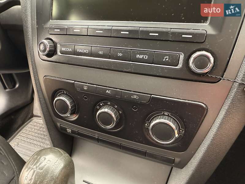 Ліфтбек Skoda Octavia 2011 в Одесі фото 15 Ліфтбек Skoda Octavia 2011 в Одесі