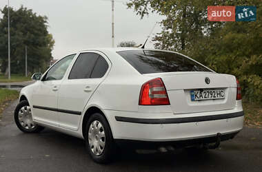Лифтбек Skoda Octavia 2008 в 