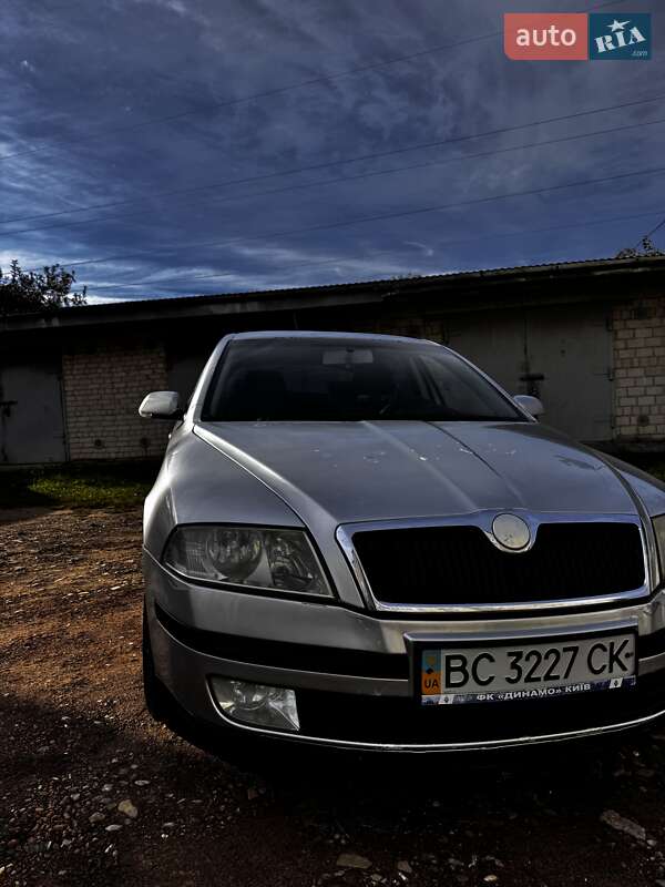 Лифтбек Skoda Octavia 2006 в Бориславе