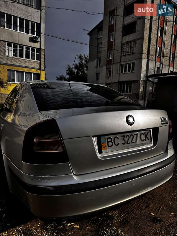Лифтбек Skoda Octavia 2006 в Бориславе