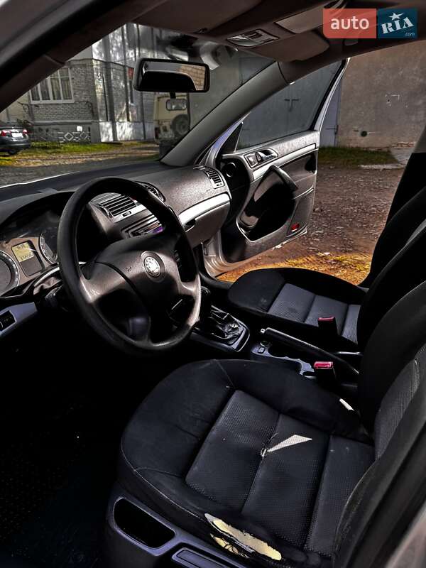 Лифтбек Skoda Octavia 2006 в Бориславе