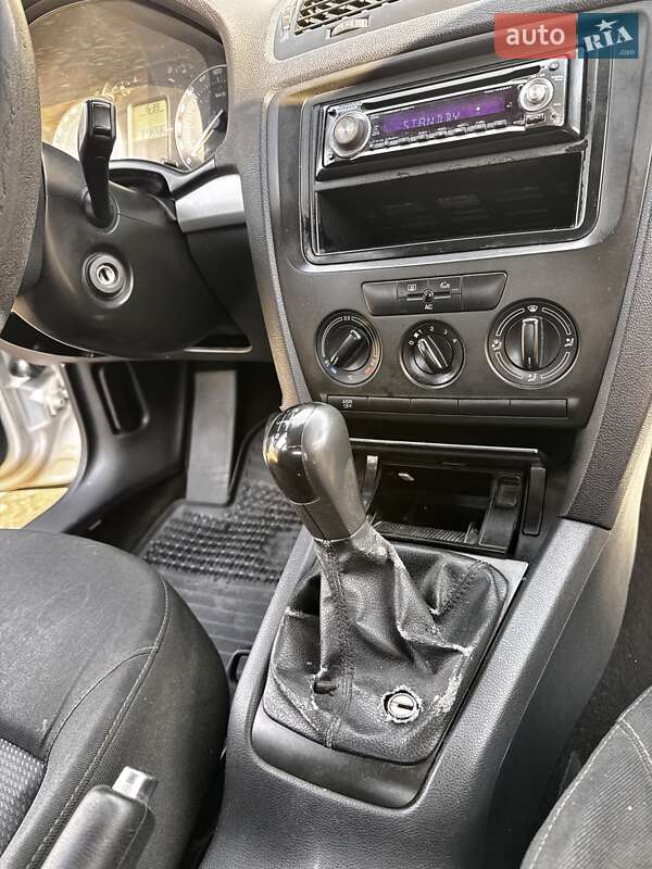 Лифтбек Skoda Octavia 2006 в Бориславе