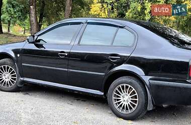 Лифтбек Skoda Octavia 2006 в Запорожье