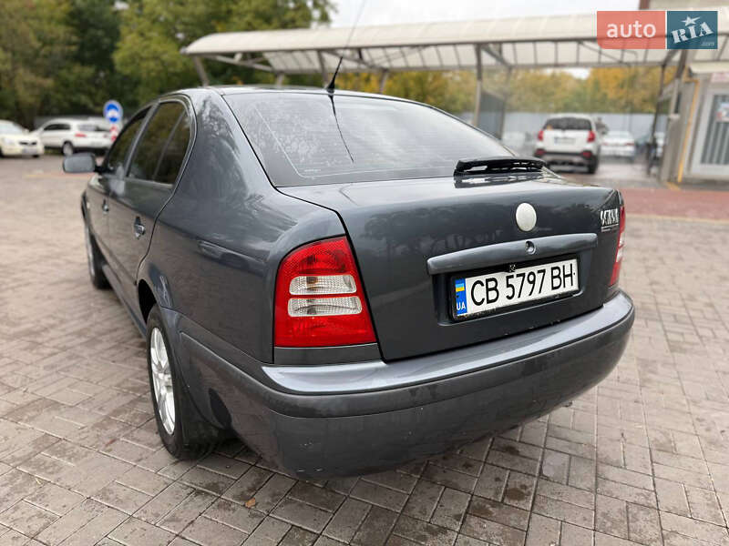 Лифтбек Skoda Octavia 2006 в Киеве