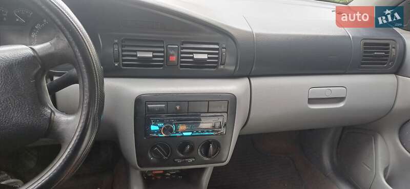 Ліфтбек Skoda Octavia 2001 в Ужгороді