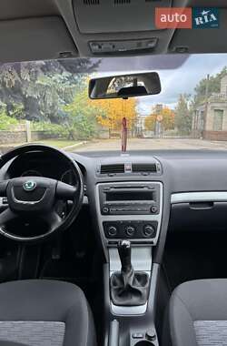 Лифтбек Skoda Octavia 2013 в 