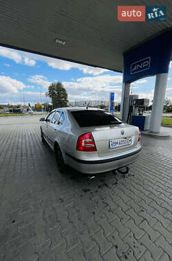 Лифтбек Skoda Octavia 2006 в 