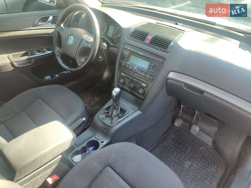 Лифтбек Skoda Octavia 2004 в Христиновке фото 18 Лифтбек Skoda Octavia 2004 в Христиновке