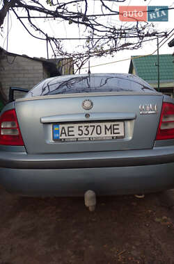 Лифтбек Skoda Octavia 2004 в 