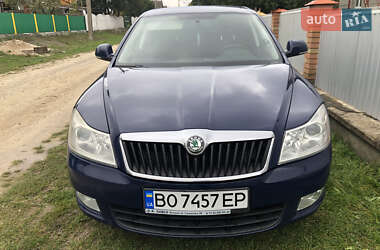 Лифтбек Skoda Octavia 2012 в 