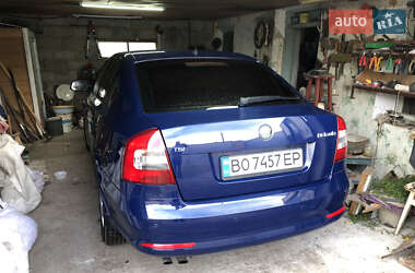 Лифтбек Skoda Octavia 2012 в 
