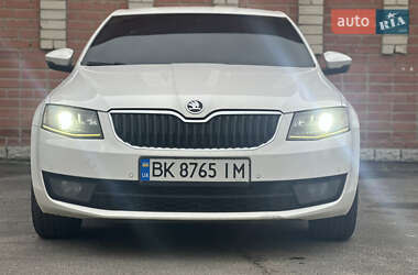 Лифтбек Skoda Octavia 2014 в 