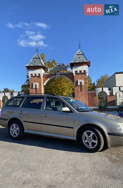 Універсал Skoda Octavia 2004 в Погребище