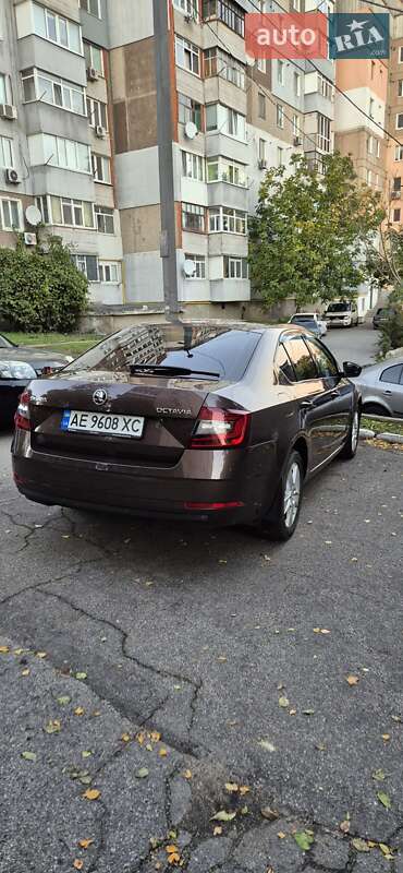 Лифтбек Skoda Octavia 2017 в Кропивницком