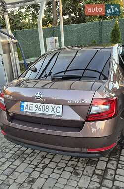 Лифтбек Skoda Octavia 2017 в 