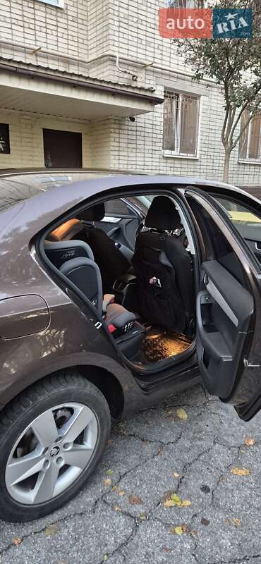 Лифтбек Skoda Octavia 2017 в Кропивницком