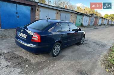 Лифтбек Skoda Octavia 2012 в 