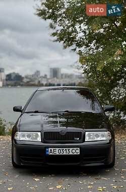 Лифтбек Skoda Octavia 2005 в 